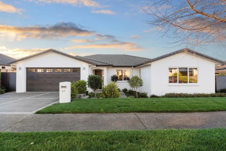 Photo of property in 87 Mortlake Heights, Pyes Pa, Tauranga, 3112