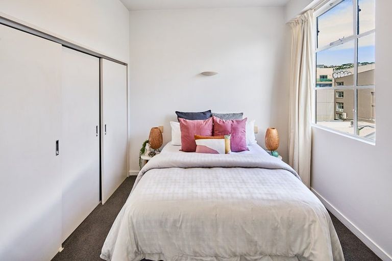 Photo of property in Atlas House, 6/22 Ghuznee Street, Te Aro, Wellington, 6011