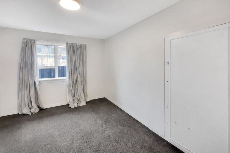 Photo of property in 149 Wainoni Road, Avondale, Christchurch, 8061