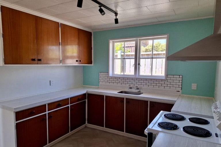 Photo of property in 14 Madison Place, Miramar, Wellington, 6022