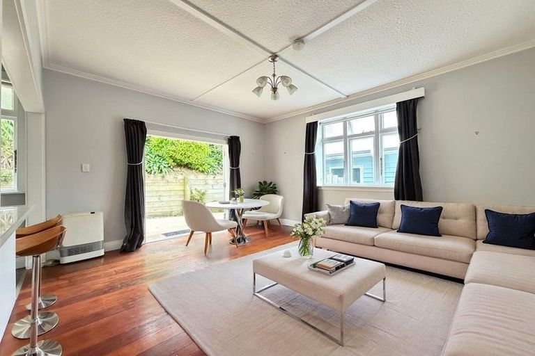 Photo of property in 44 Rakau Road, Hataitai, Wellington, 6021