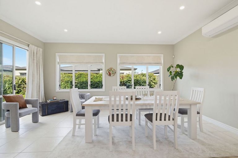 Photo of property in 100 Hunter Drive, Awatoto, Napier, 4110