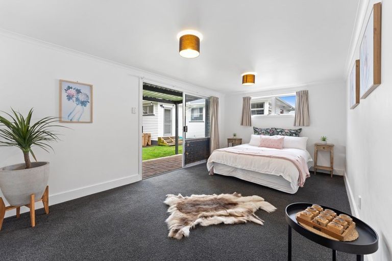 Photo of property in 138 Miranda Street, Stratford, 4332