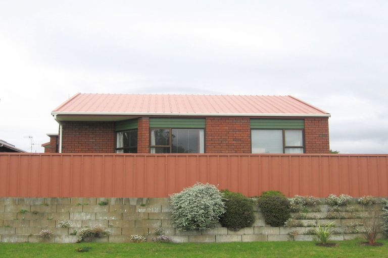 Photo of property in 23 Teoti Street, Paraparaumu Beach, Paraparaumu, 5032