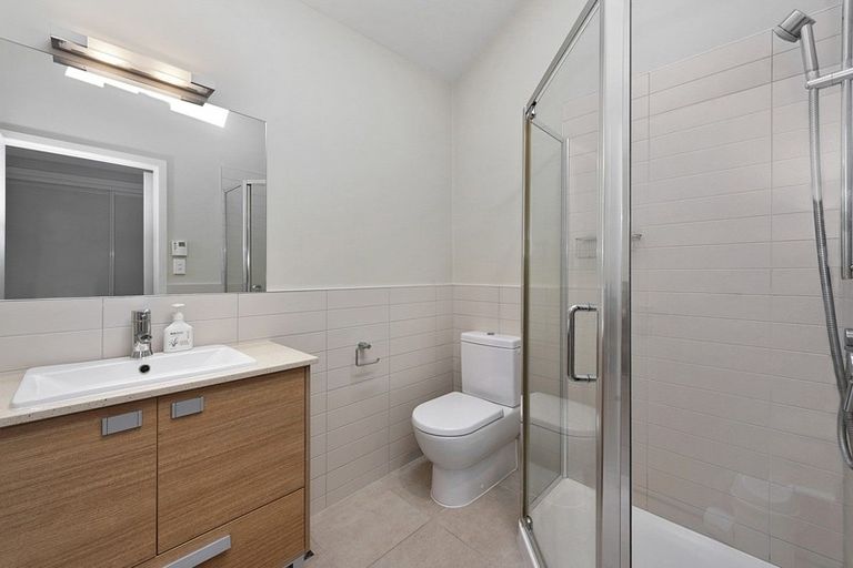 Photo of property in 24e Jellicoe Drive, Hamilton East, Hamilton, 3216