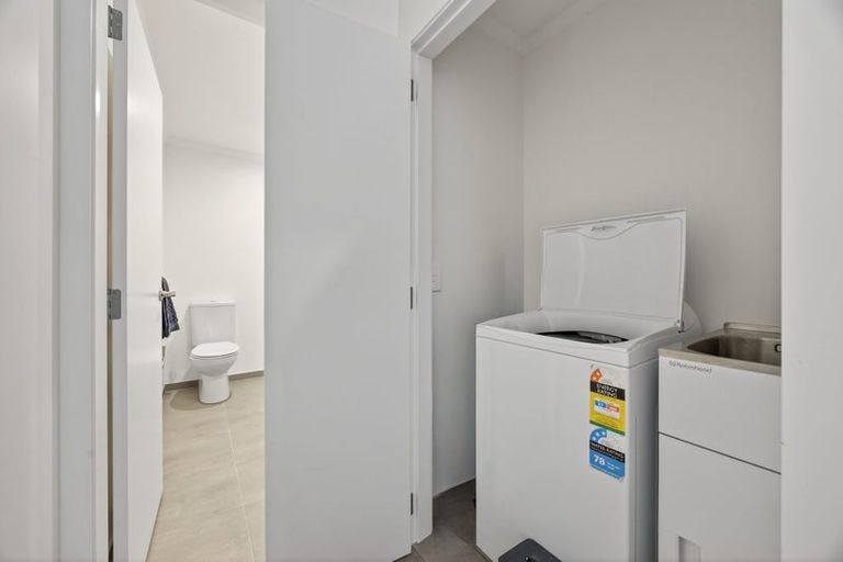 Photo of property in 274 Hobsonville Point Road, Hobsonville, Auckland, 0616