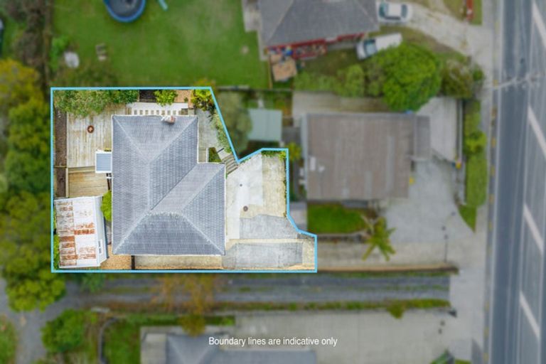 Photo of property in 66 Don Buck Road, Massey, Auckland, 0614