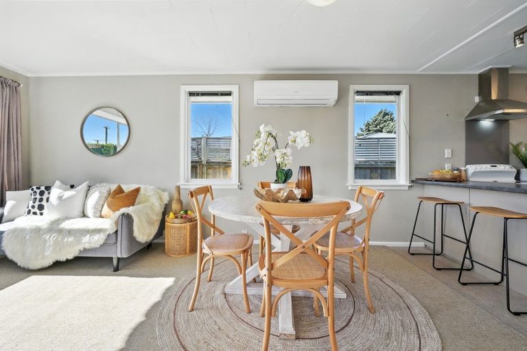 Photo of property in 11 Westerleigh Street, Bishopdale, Christchurch, 8053