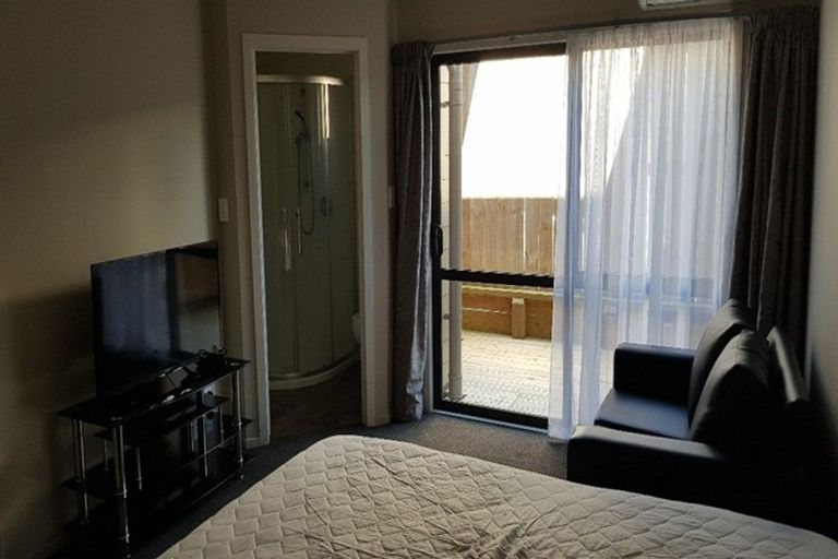 Photo of property in 29u5 Seddon Road, Frankton, Hamilton, 3204