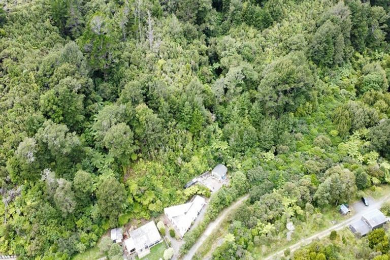 Photo of property in 97 Tawhai Street, Stokes Valley, Lower Hutt, 5019
