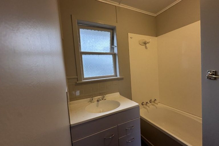 Photo of property in 45 President Avenue, Papakura, 2110