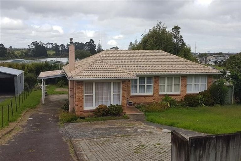 Photo of property in 163 Ti Rakau Drive, Pakuranga Heights, Auckland, 2010