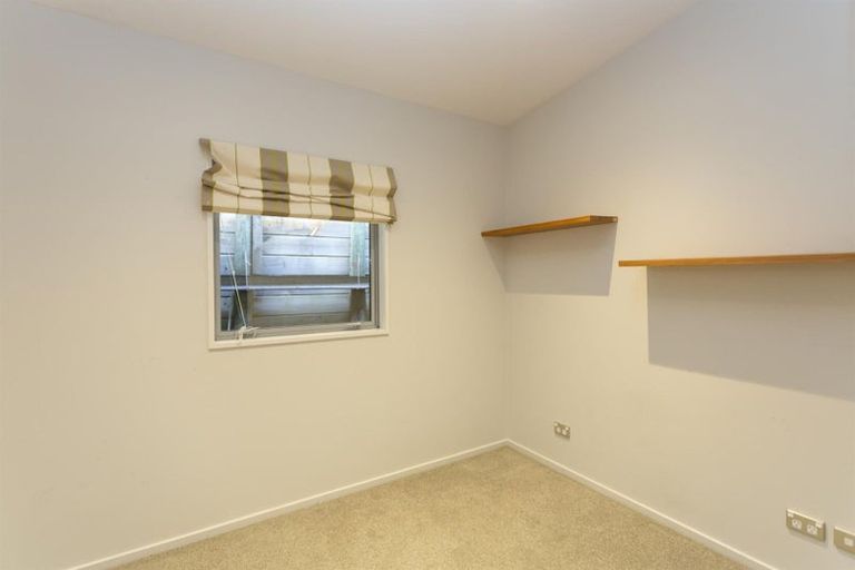 Photo of property in 7 Maurice Knowles Lane, Cashmere, Christchurch, 8022