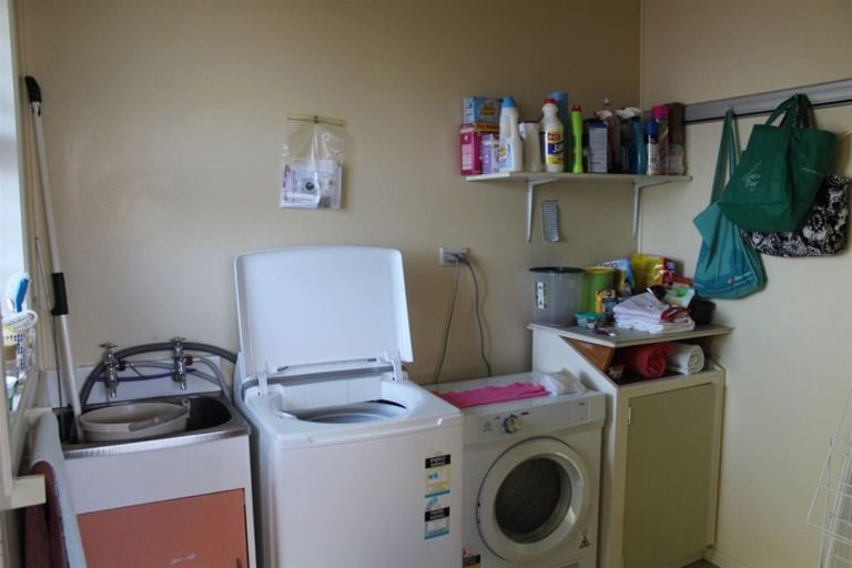 Photo of property in 12 Lilian Street, Te Kamo, Whangarei, 0112