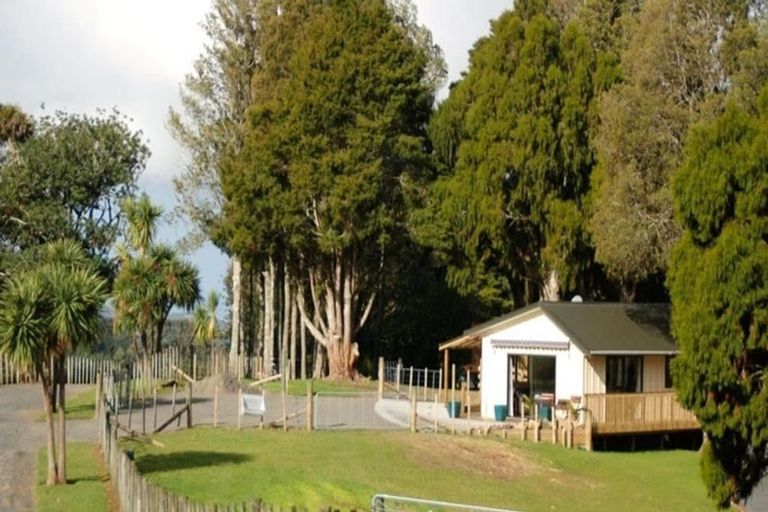 Photo of property in 134 Kohinui Road, Parua Bay, Onerahi, 0192