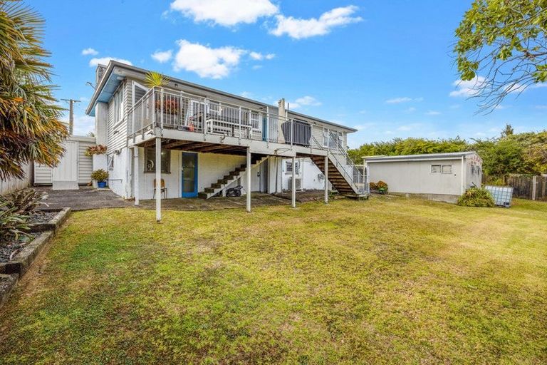 Photo of property in 1a Pleasant Road, Glen Eden, Auckland, 0602
