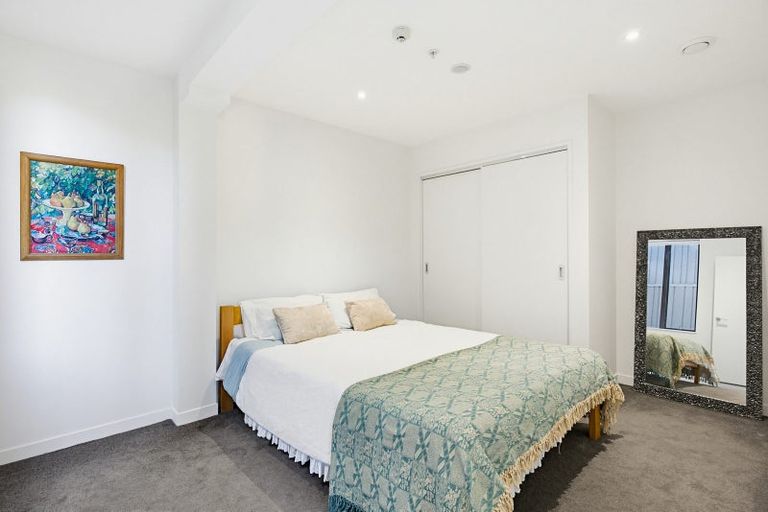 Photo of property in Nouvo Apartments, 3g/21 Rugby Street, Mount Cook, Wellington, 6021