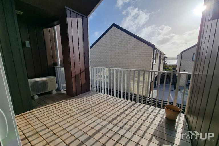 Photo of property in 4/28 Nevill Road, Hobsonville, Auckland, 0616