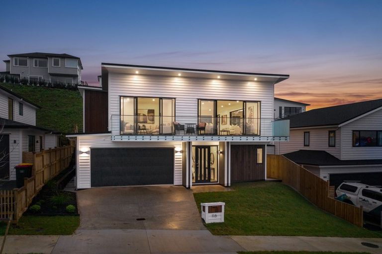 Photo of property in 116 Godfrey Drive, Orewa, 0931