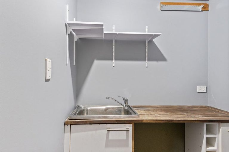 Photo of property in 1291 Whangaparaoa Road, Army Bay, Whangaparaoa, 0930