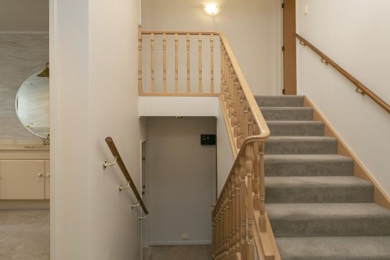 Photo of property in 20 Kurupae Road, Hilltop, Taupo, 3330