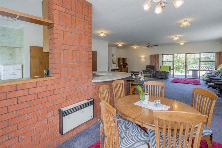 Photo of property in 61 Lupin Road, Otaki, 5512