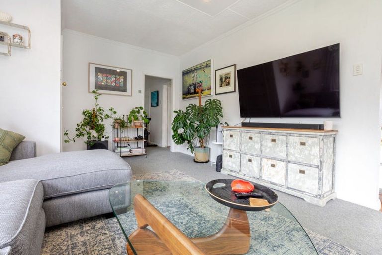 Photo of property in 38 Queen Street, Dannevirke, 4930