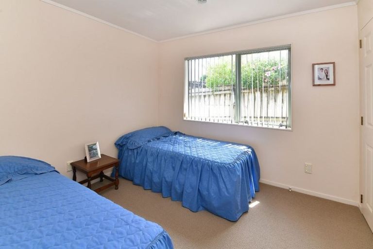 Photo of property in 9 Kath Hopper Drive, Orewa, 0931