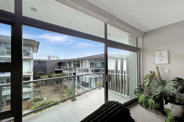 Photo of property in Revolucion Apartments, 301s/28 Torrens Terrace, Mount Cook, Wellington, 6011