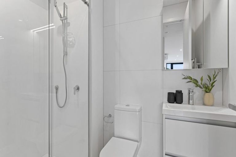 Photo of property in 101/6 Rauroa Lane, Hobsonville, Auckland, 0616