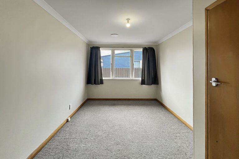 Photo of property in 2 Salford Place, Awapuni, Palmerston North, 4412
