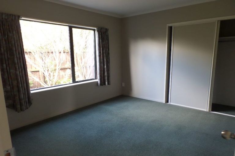 Photo of property in 16 Kohi Drive, Parklands, Christchurch, 8083