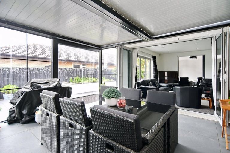 Photo of property in 2 Brookwater Avenue, Northwood, Christchurch, 8051