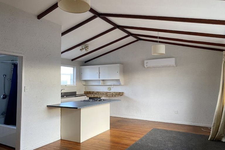 Photo of property in 8/23 Frederick Street, Waltham, Christchurch, 8011