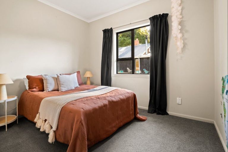 Photo of property in 89 Blanket Bay Road, Sawyers Bay, Port Chalmers, 9023
