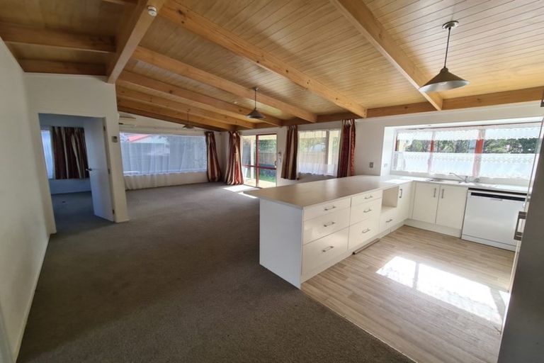 Photo of property in 61 Great North Road, Te Kamo, Whangarei, 0112