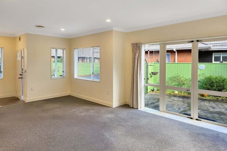 Photo of property in 4/26 Myrtle Street, Hutt Central, Lower Hutt, 5010