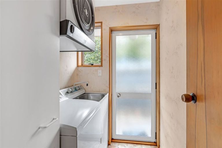 Photo of property in 216 Grahams Road, Burnside, Christchurch, 8053