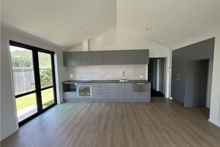 Photo of property in 6 Glen Dene Crescent, Wanaka, 9305