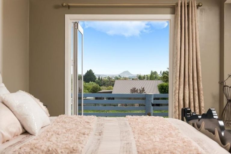 Photo of property in 383r Kaitemako Road, Welcome Bay, Tauranga, 3175