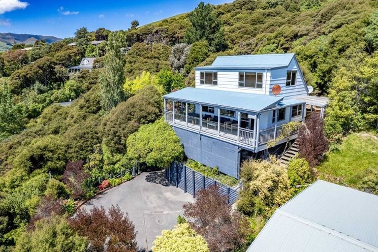 Photo of property in 33 Kingfisher Road, Takamatua, 7581