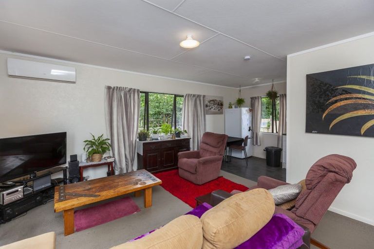 Photo of property in 76 Langdale Avenue, Paraparaumu, 5032