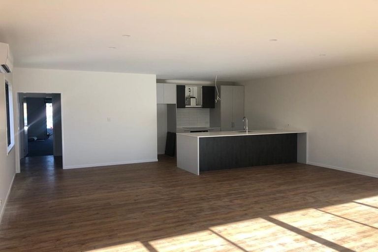 Photo of property in 59 Hayfield Way, Karaka, Papakura, 2113