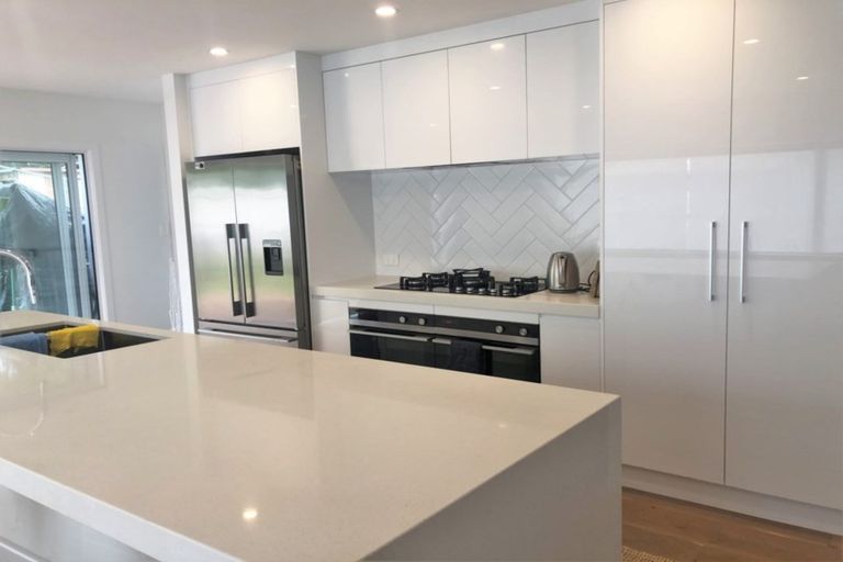 Photo of property in 40 Pooks Road, Ranui, Auckland, 0612