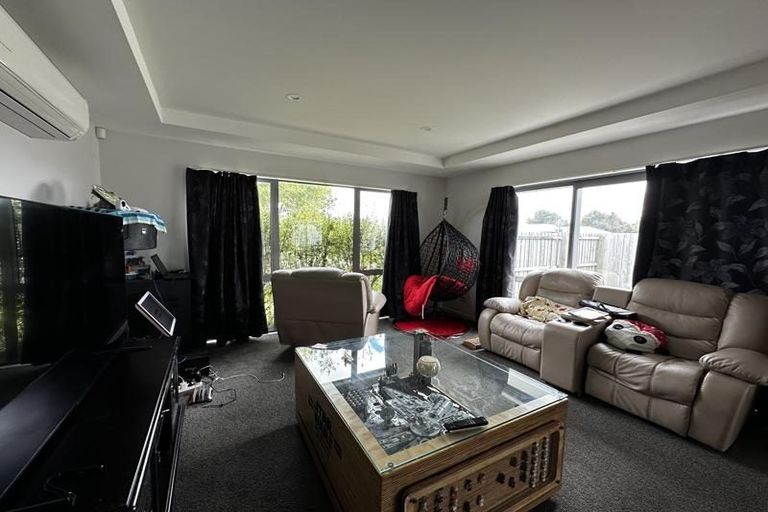 Photo of property in 71 Whincops Road, Halswell, Christchurch, 8025