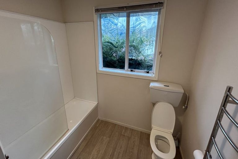 Photo of property in 64 Mackworth Street, Woolston, Christchurch, 8062