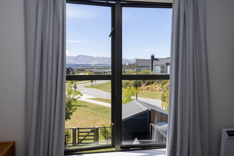 Photo of property in Northlake, 21 Mount Nicholas Avenue, Wanaka, 9305