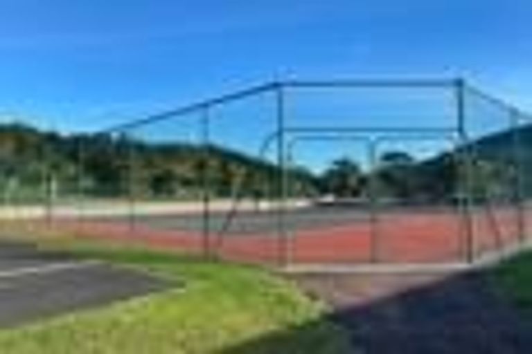 Photo of property in 37 Saint Andrews Drive, Pauanui, Hikuai, 3579