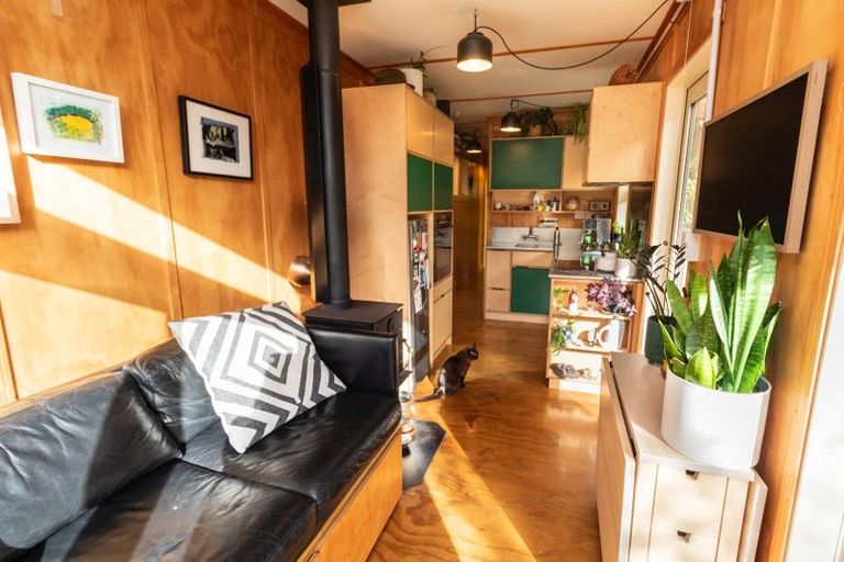 Photo of property in 2a Borlase Street, Brooklyn, Wellington, 6021