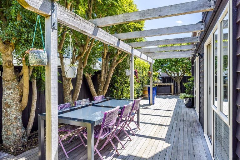 Photo of property in 51 Hart Road, Hauraki, Auckland, 0622